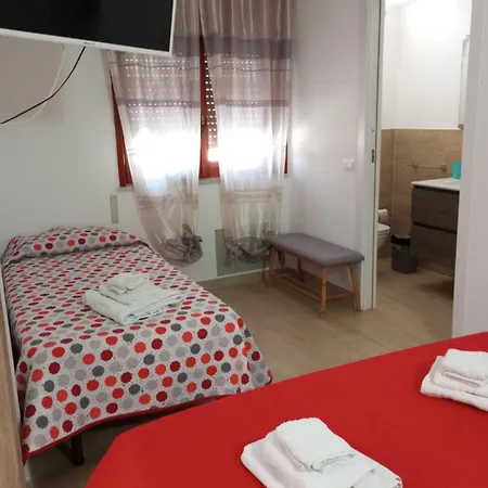 Maricla Bed & Breakfast *