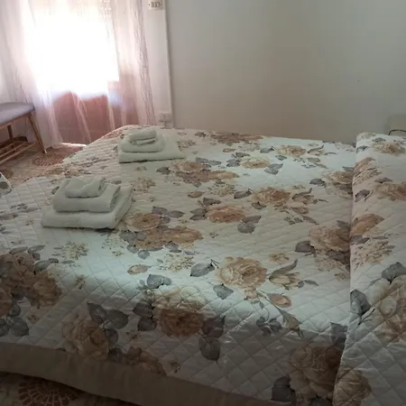 Maricla לינה וארוחת בוקר